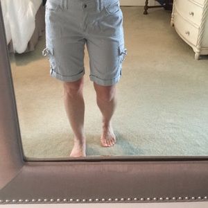 Light gray cargo short